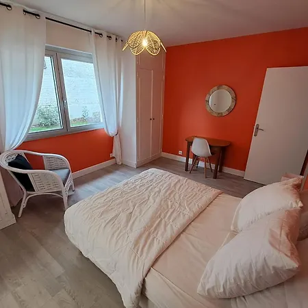 Apartment Spacious In With Garden *