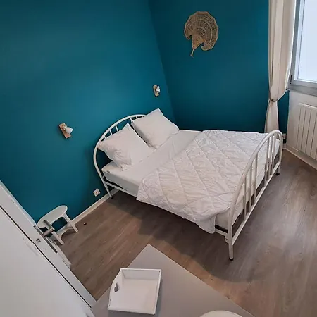 Spacious In With Garden *